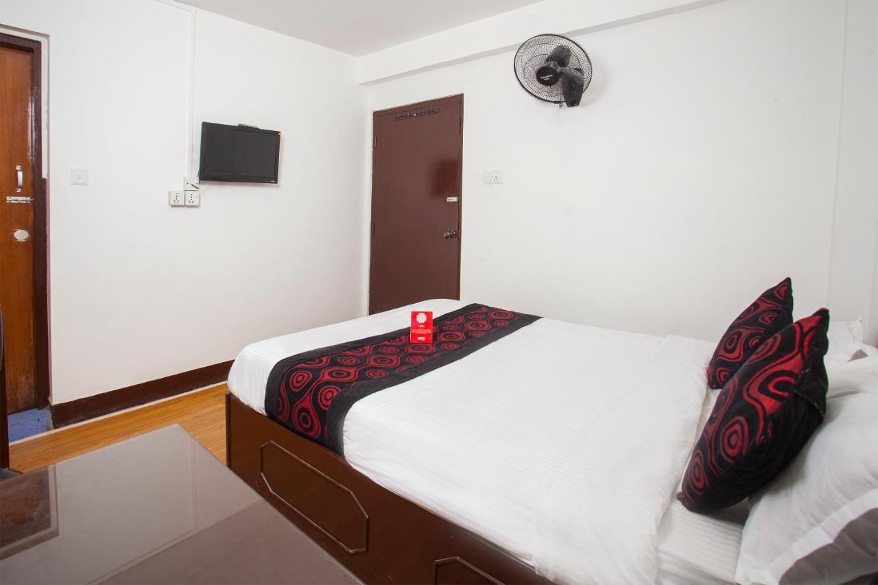 Oyo 175 Hotel Felicity Catmandu Exterior foto