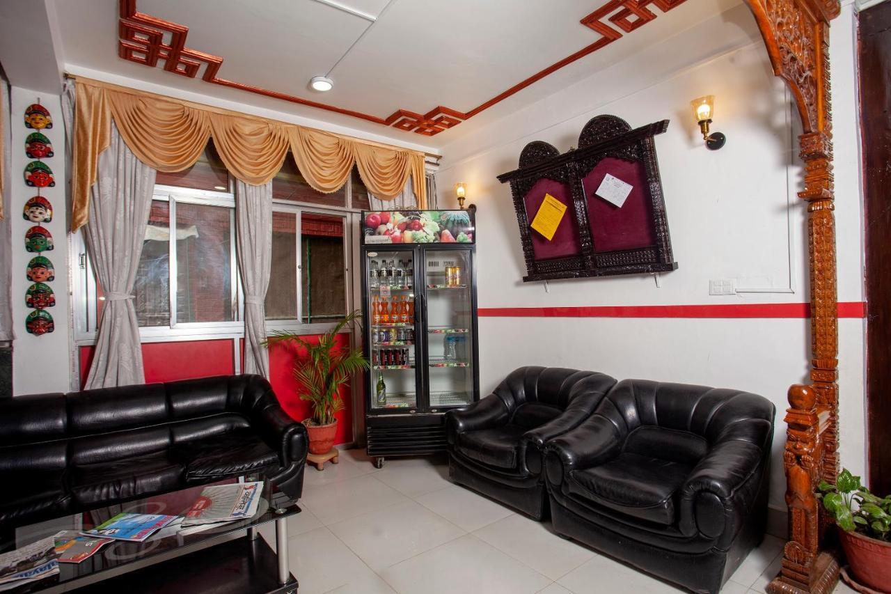 Oyo 175 Hotel Felicity Catmandu Exterior foto
